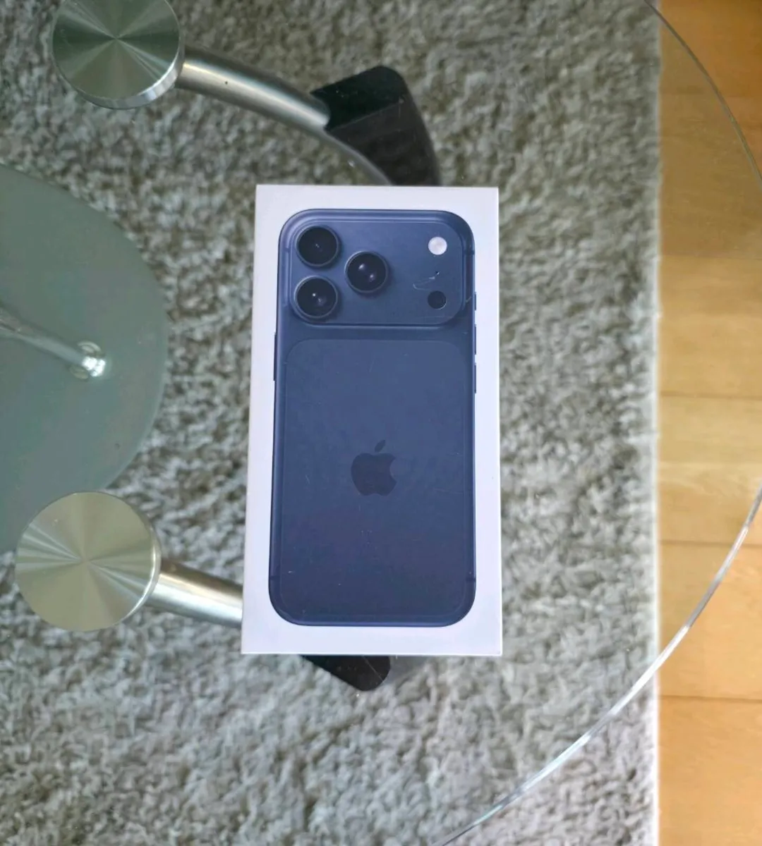 Apple Iphone 17 Pro 256GB IRISH - Image 1