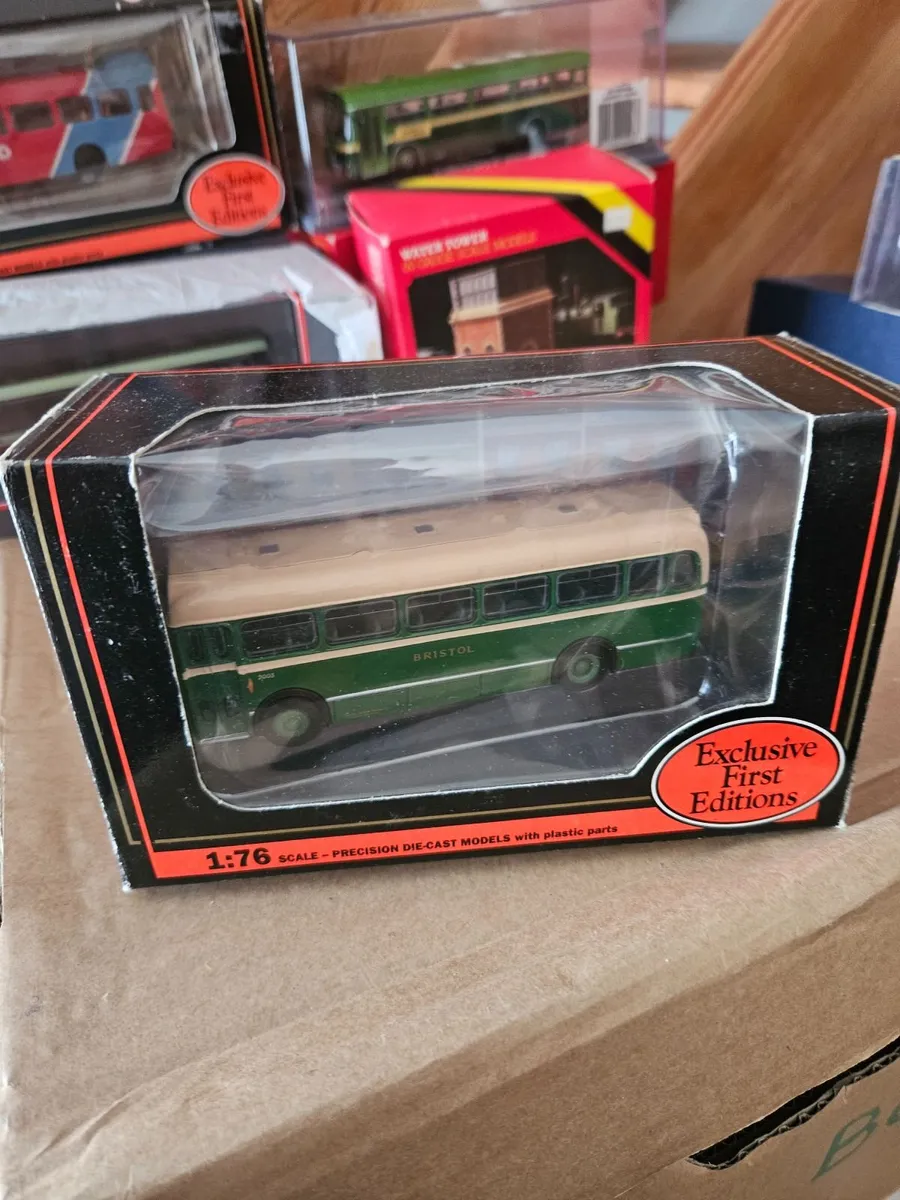 Corgi Bus - Image 1