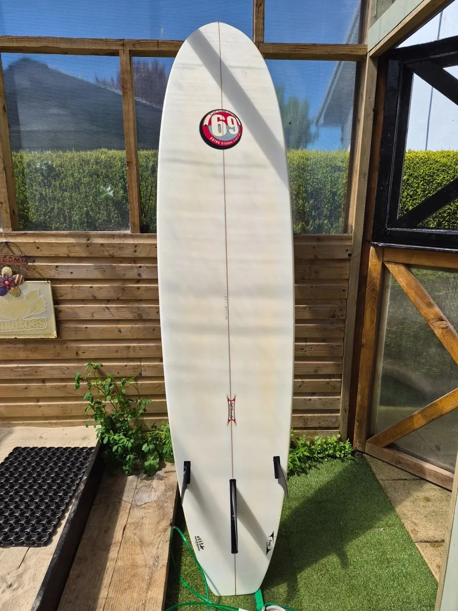 7’10 Epoxy Surfboard – Bag & Leash - Image 2