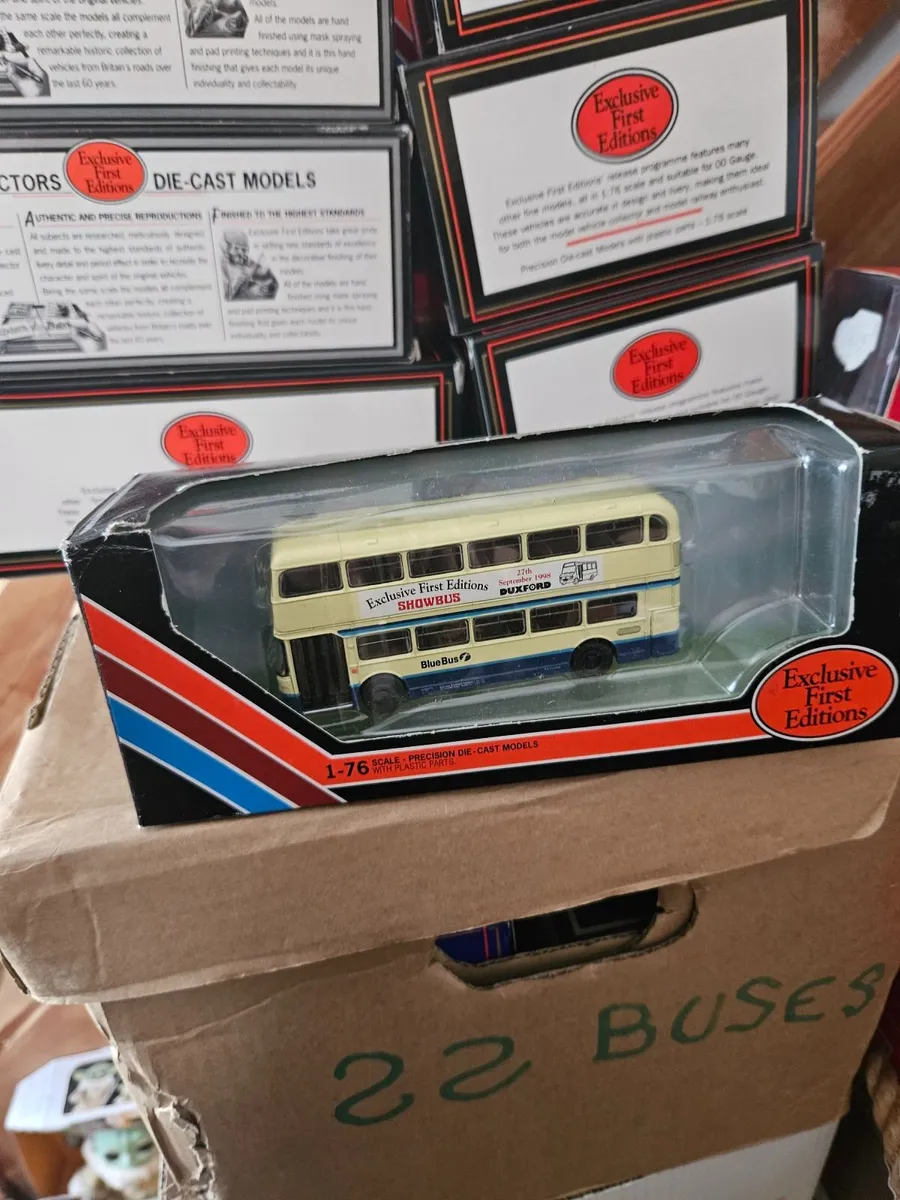Corgi Bus - Image 1