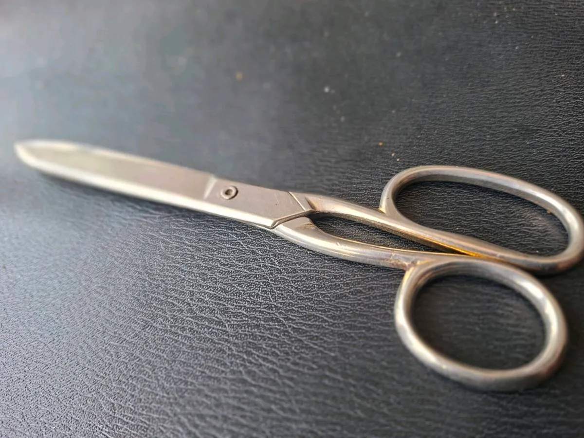 Old Vintage Tailor's Scissors made in Sheffield - Image 2