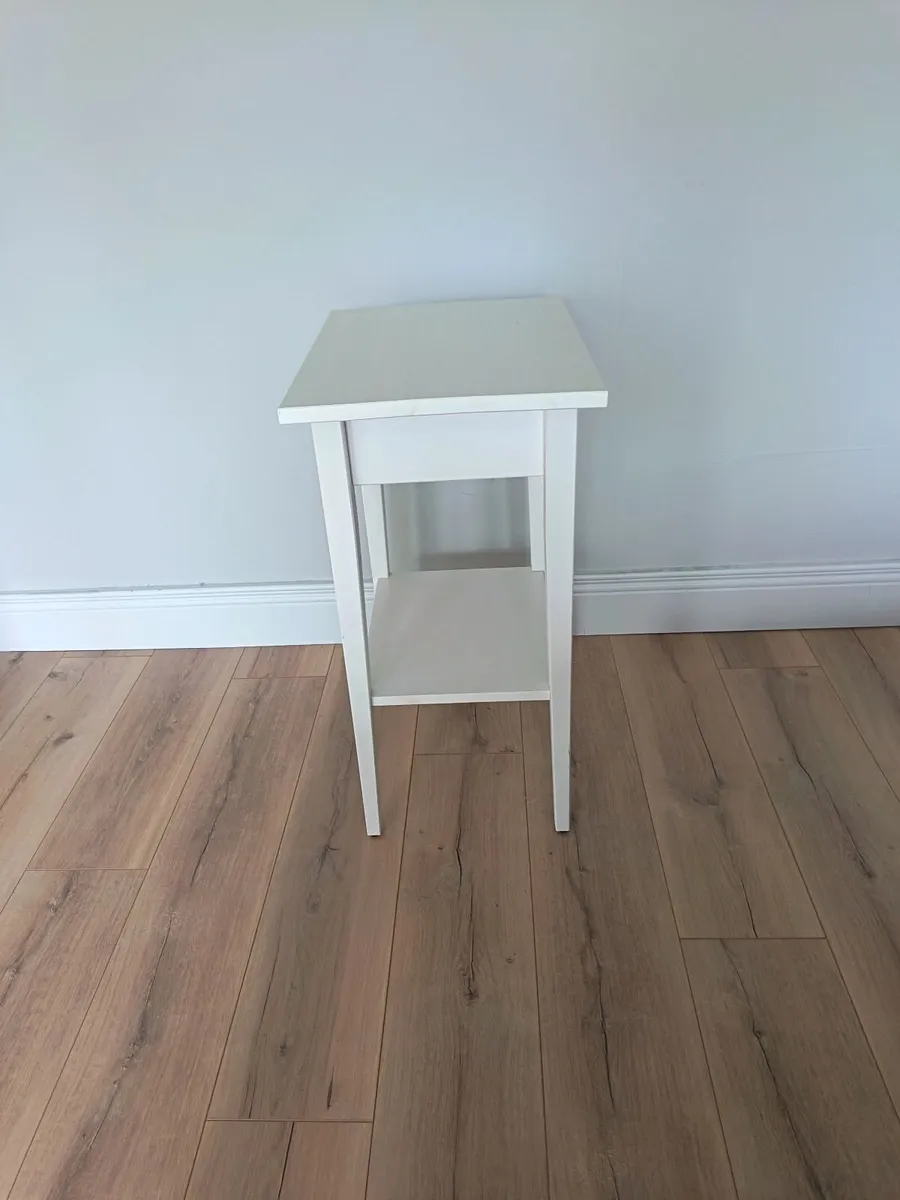 White Hemnes bedside table - Image 3
