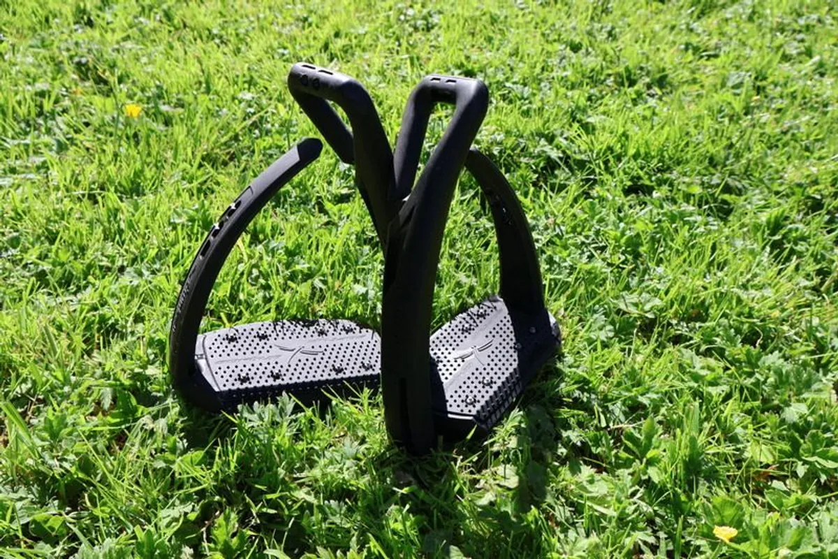 Free Jump Stirrup Irons Soft Up Pro - Image 3