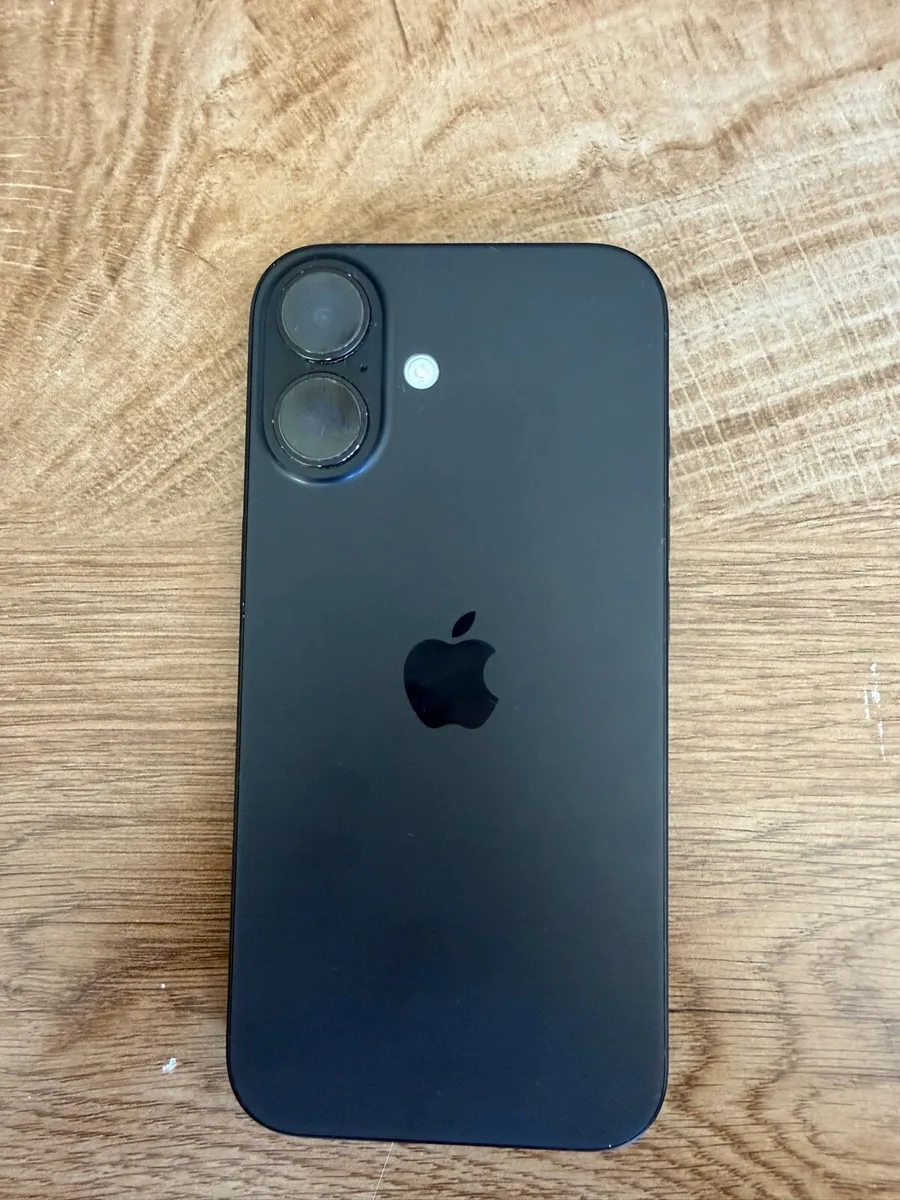 iPhone 16 128GB - Image 4