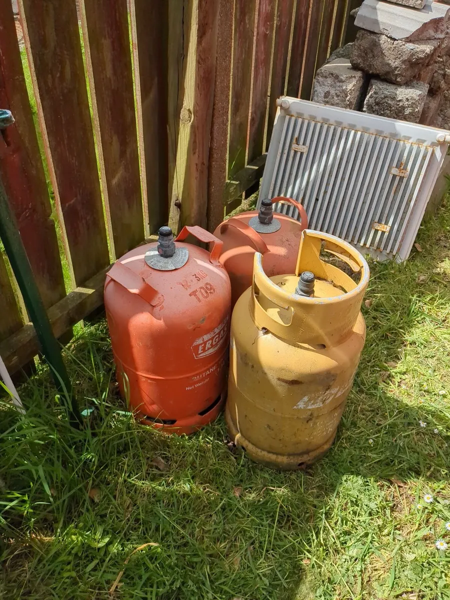 Gas cylinders - Free
