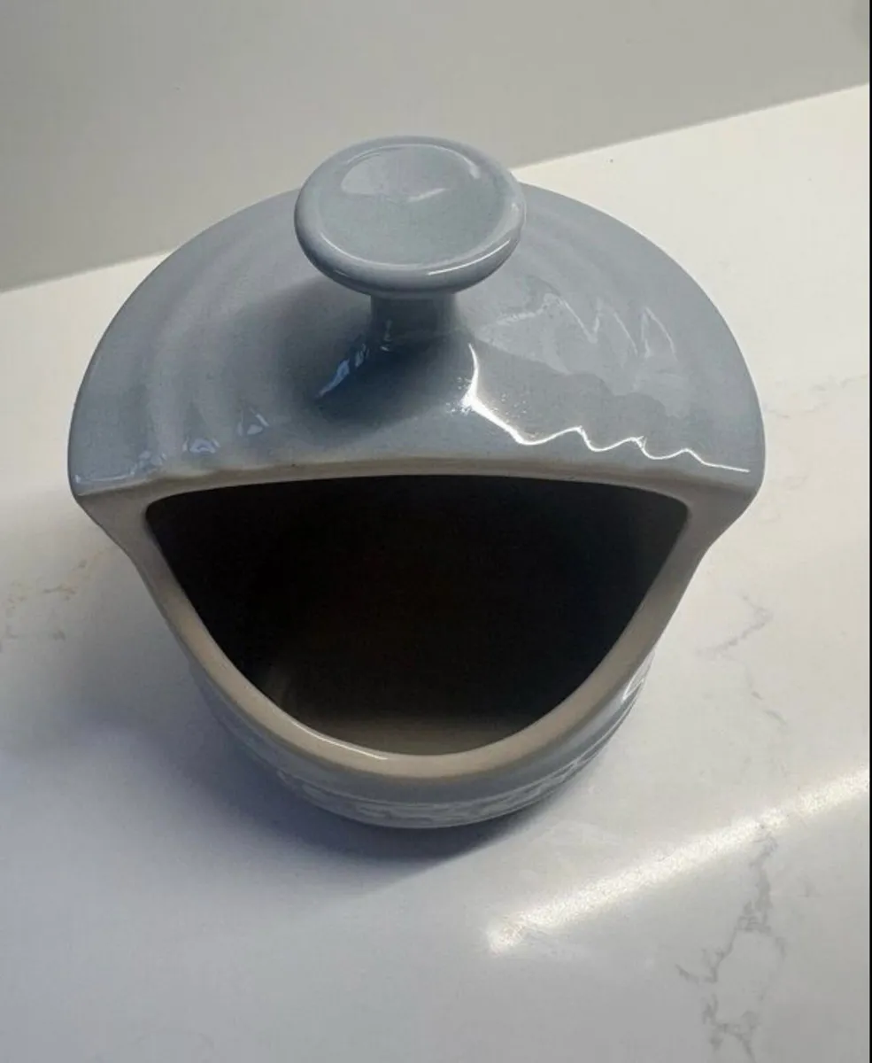 Le creuset salt pig - Image 3