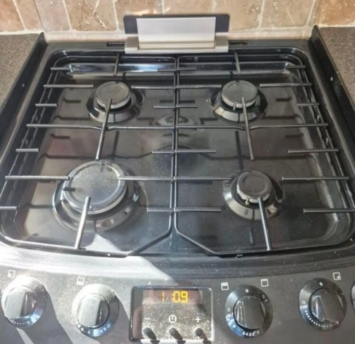 Zanussi gas cooker - Image 2