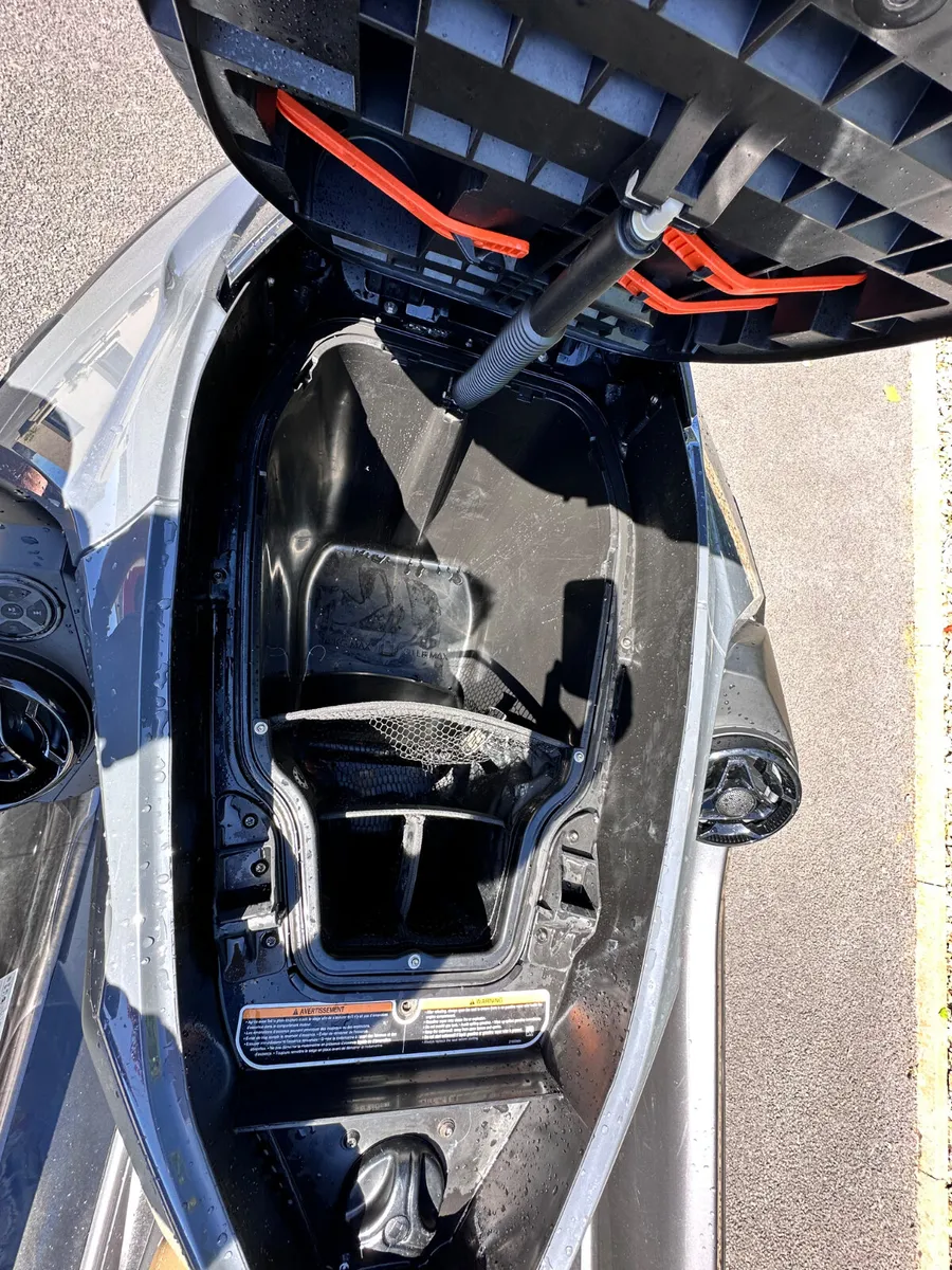 Immaculate 2022 Seadoo GTX LTD Only 6hrs - Image 4