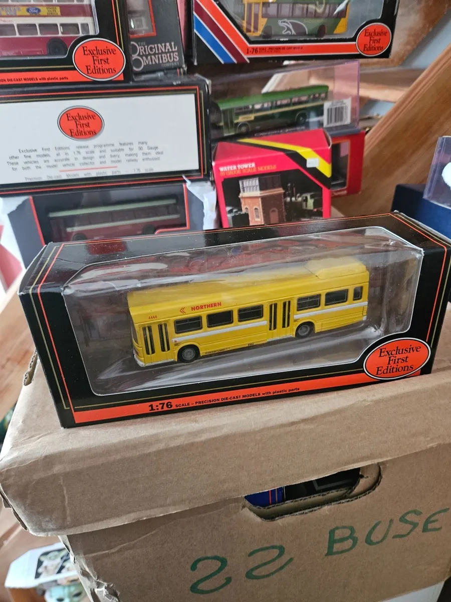 Corgi Bus - Image 1