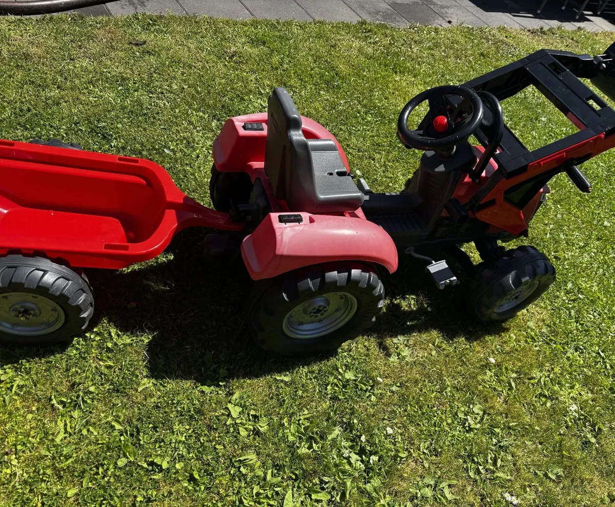 Kids Ride-On Pedal Tractor with Front Loader - Image 3