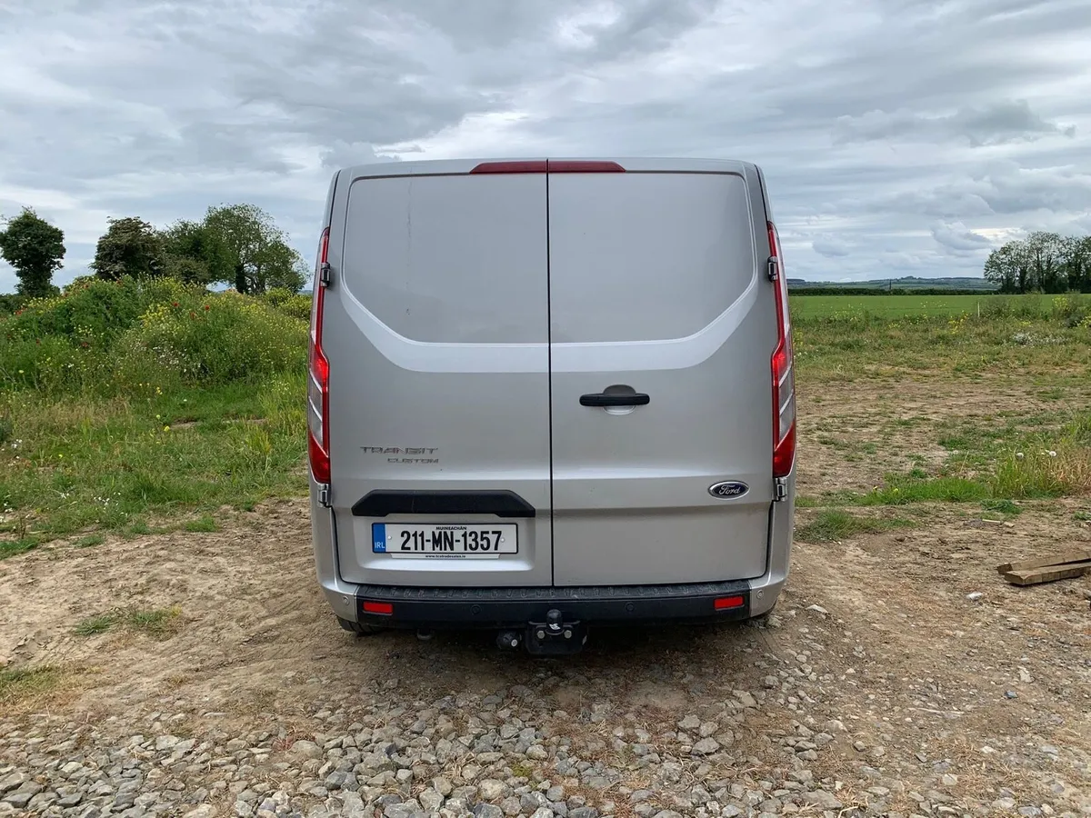 Ford transit custom SWB - Image 4