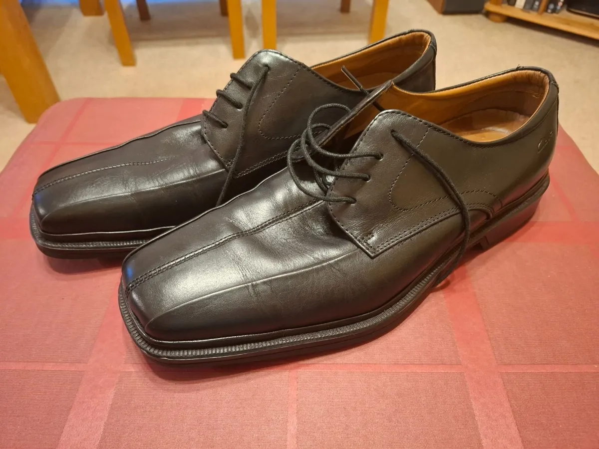 Clarks Flex 24/7 Dress Men's Shoes 10UK - As NEW - Image 1