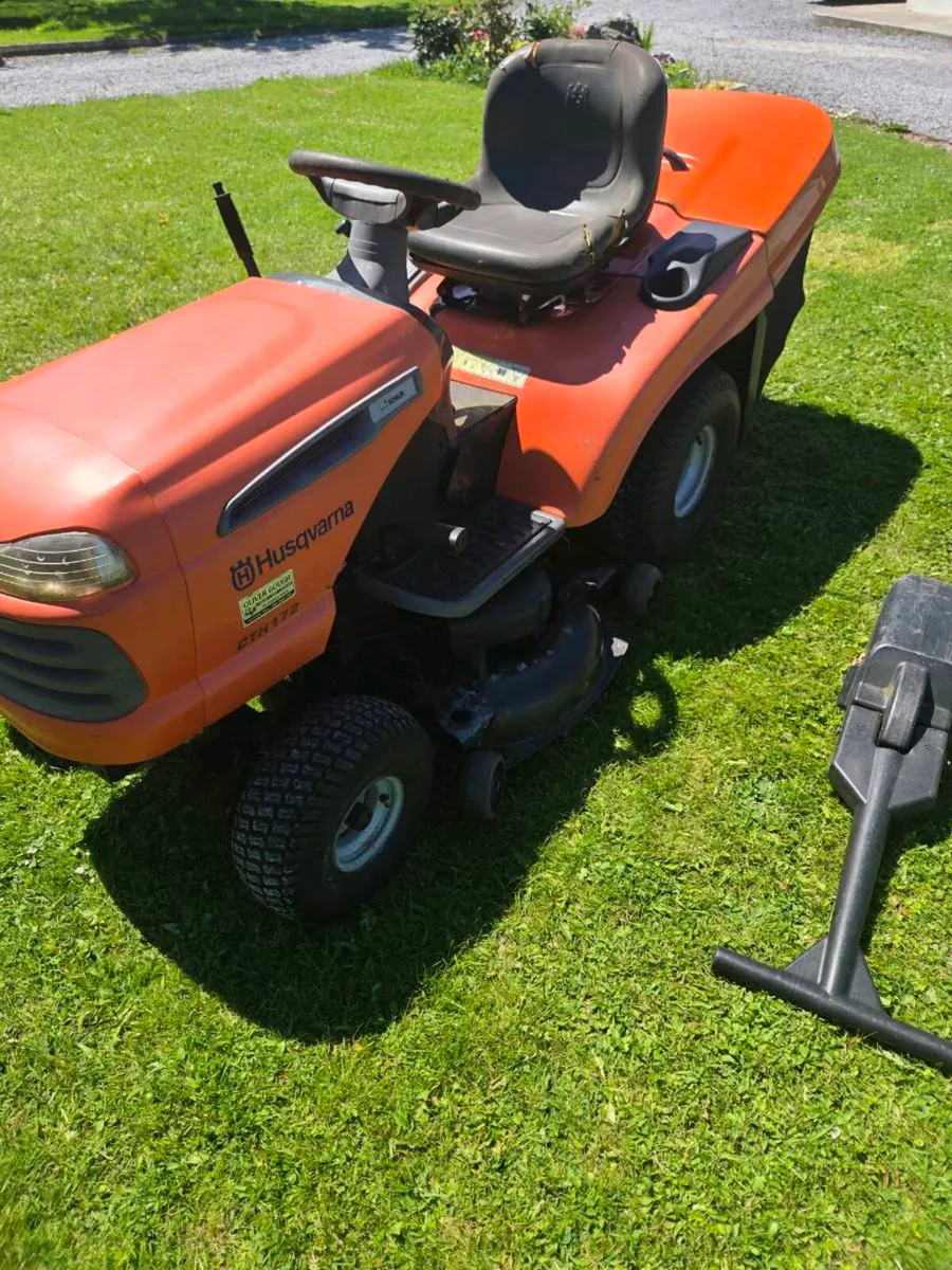 Husqvarna ride on mower - Image 3