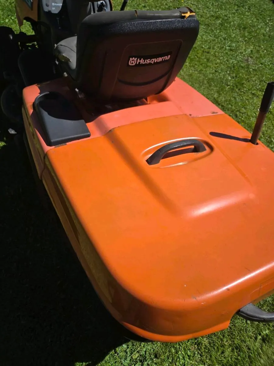 Husqvarna ride on mower - Image 4