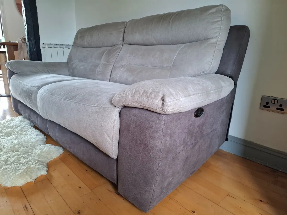 Very comfy reclining Couch/Sofa and Armchair - Image 1