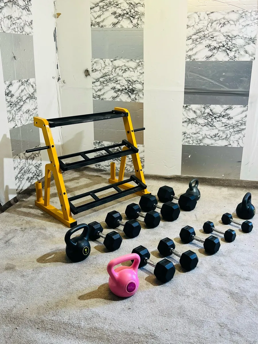HEX DUMBBELLS KETTLEBELLS WITH RACK - Image 3