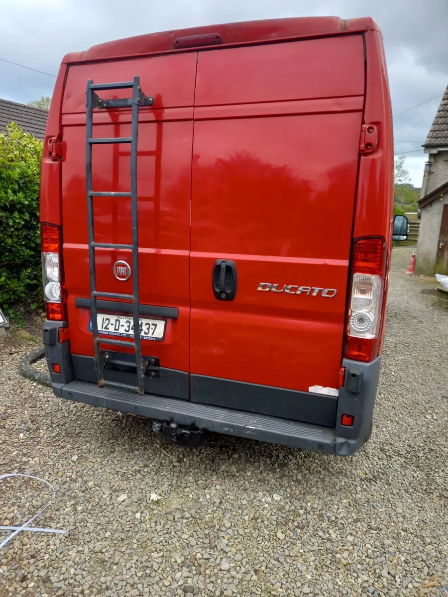 camper van - Image 2