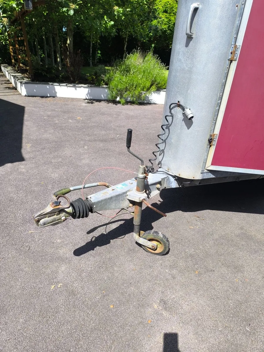 Horse trailer - Image 3