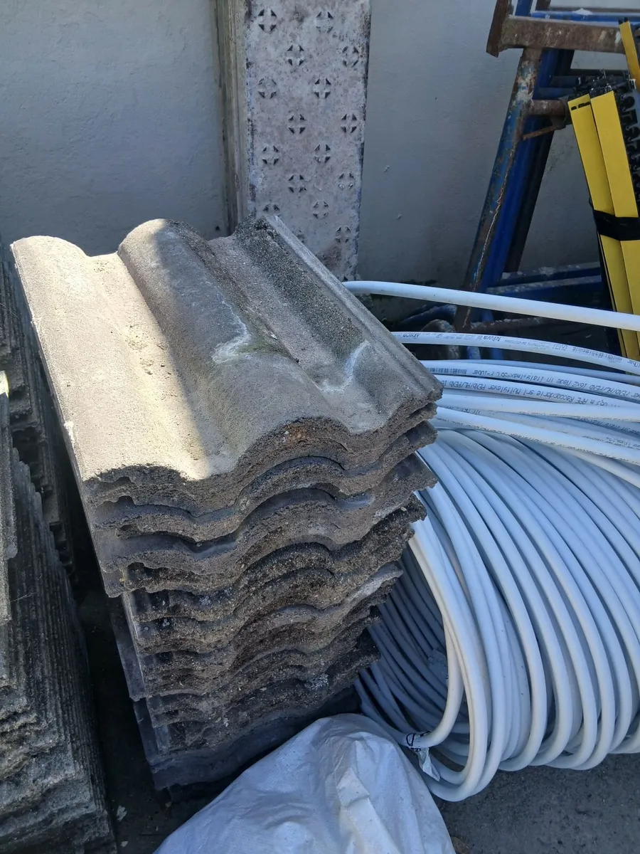 Roof tiles - Image 1