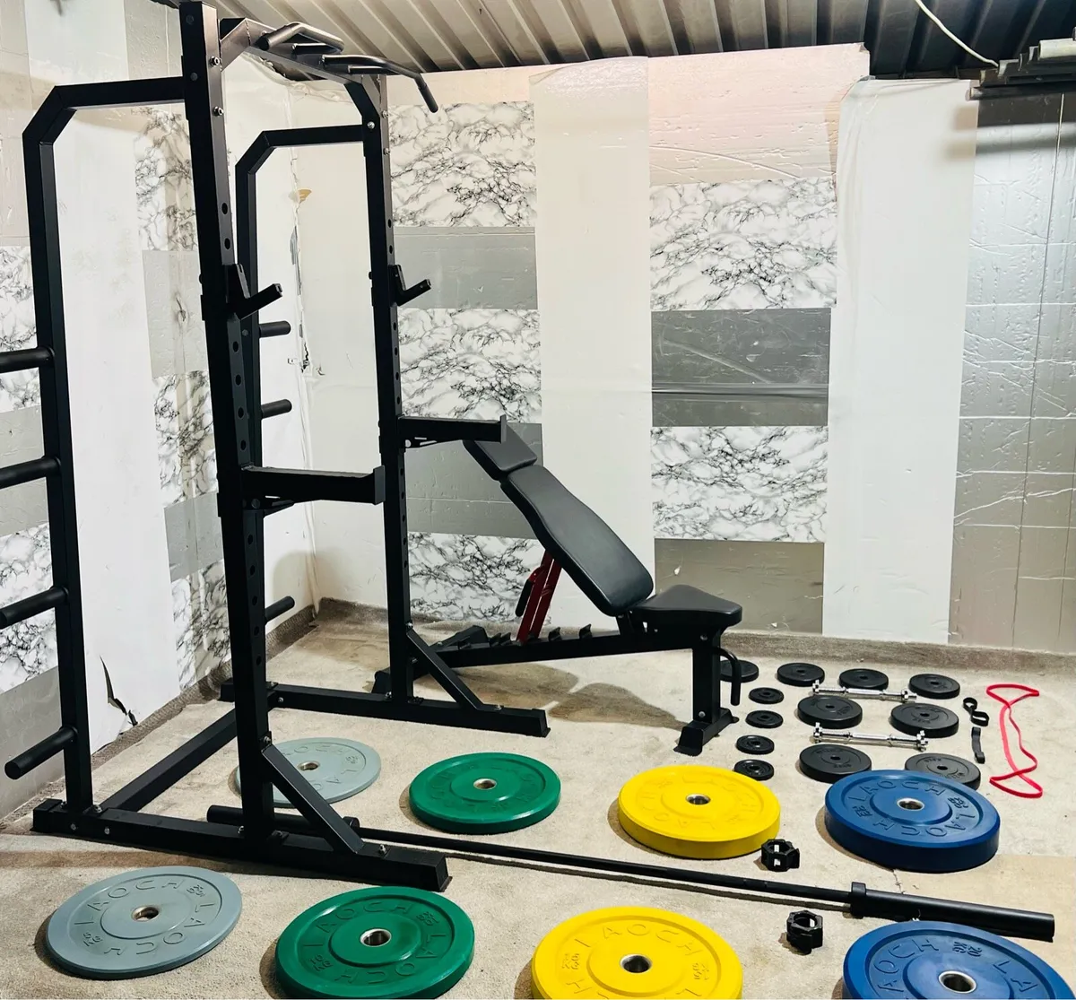 COMMERCIAL HALF RACK OLYMPIC WEIGHTS BAR BENCH - Image 1