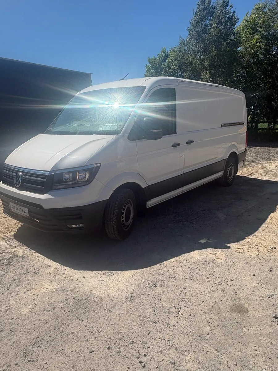 Volkswagen Crafter - Image 2