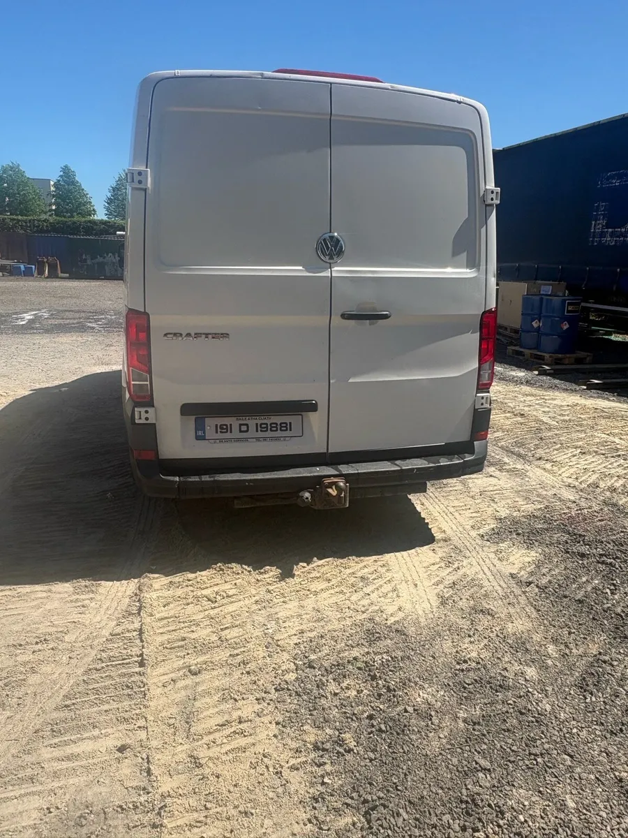 Volkswagen Crafter - Image 4