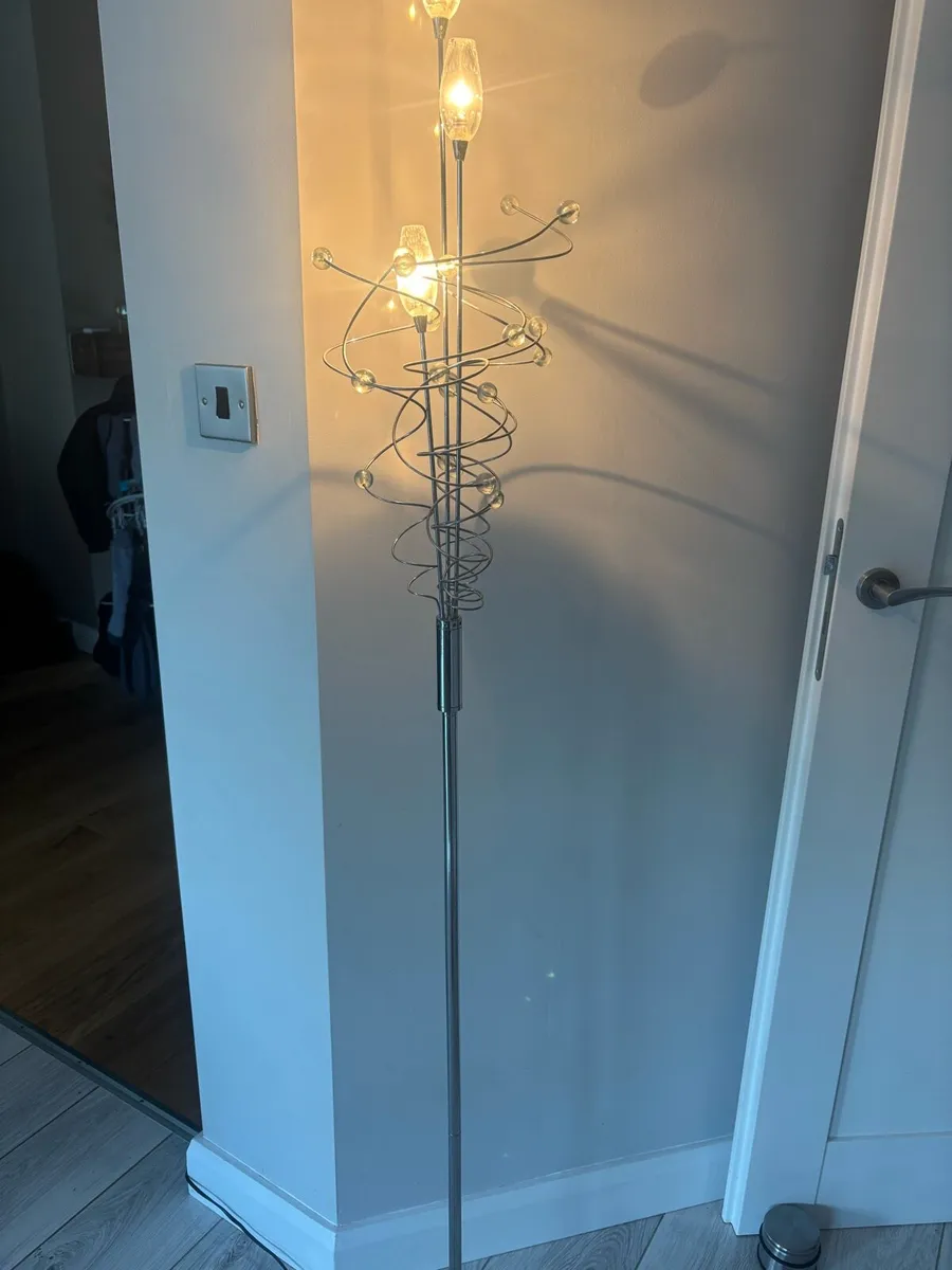 Floor lamp - Image 1
