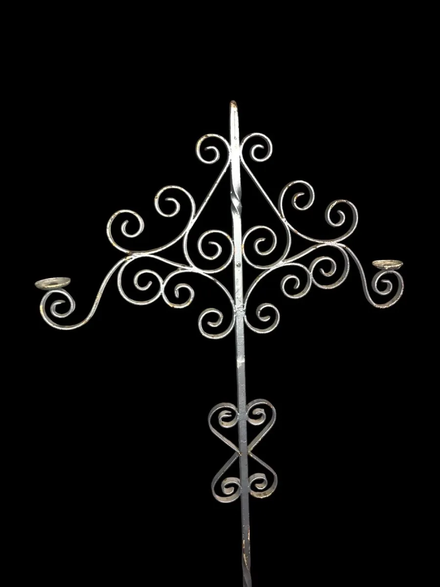 Antique Standing Light - Standard Lamp -Needs TLC - Image 2