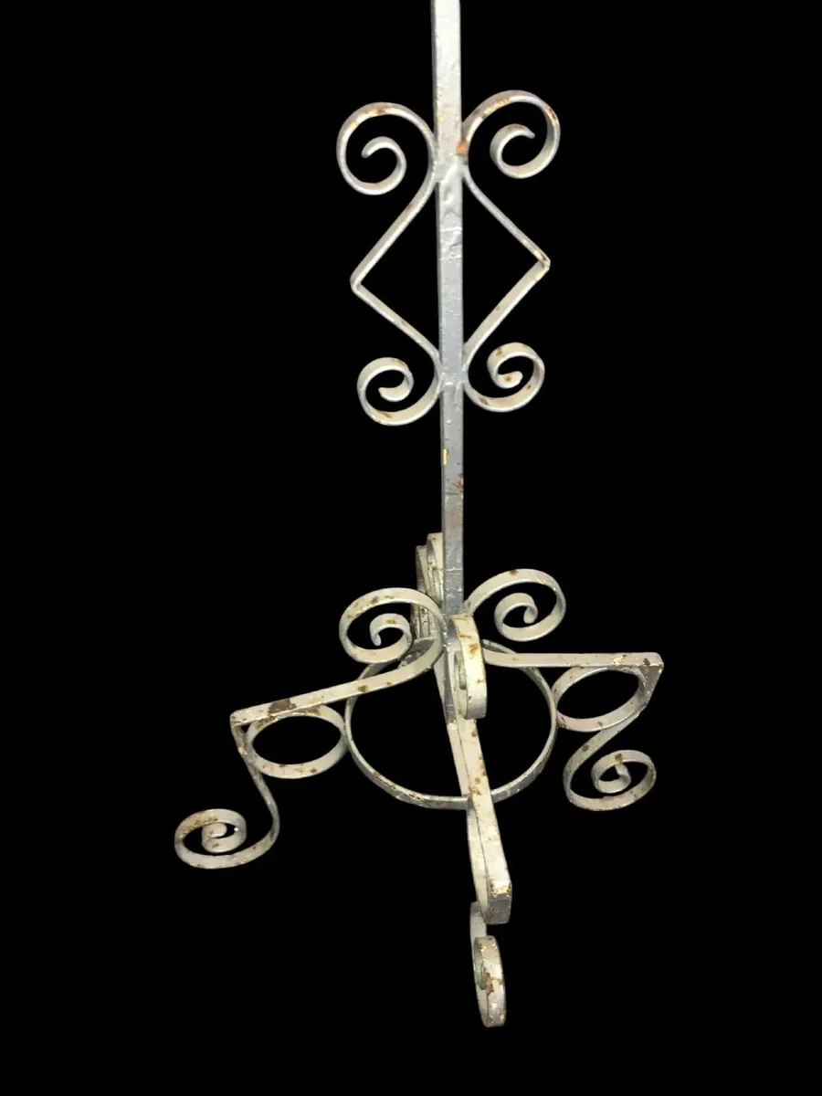 Antique Standing Light - Standard Lamp -Needs TLC - Image 4