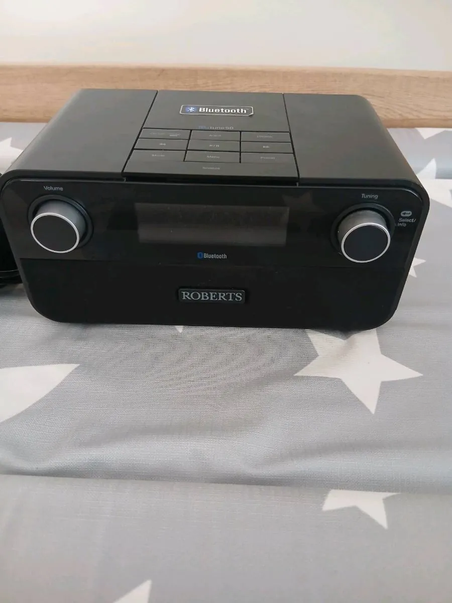 Roberts blutune bluetooth radio - Image 3