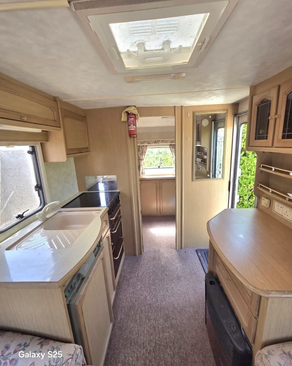 2 berth compass rallye caravan for sale - Image 3