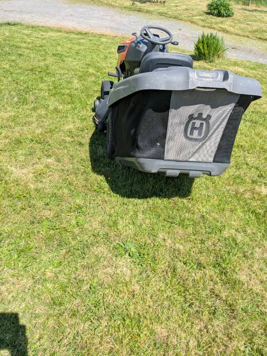 Husqvarna Ride on mower - Image 4