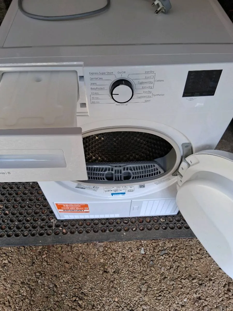 BEKO DTBC10001W 10kg Condenser Heat P Tumble Dryer - Image 3