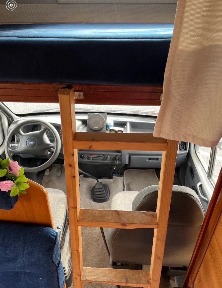94 Ford Pilote Motorhome Campervan - Image 4