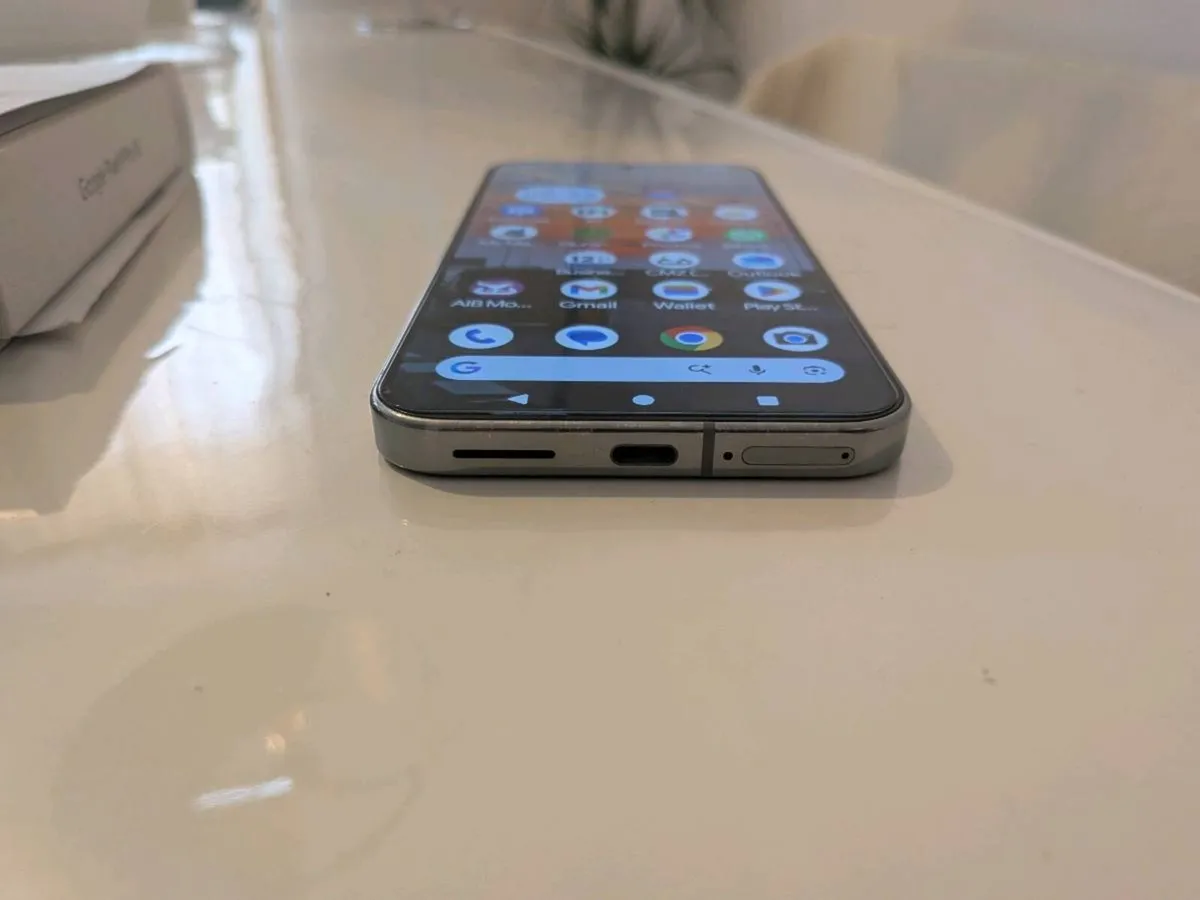 Pixel 9 pro xl Unlocked - Image 3
