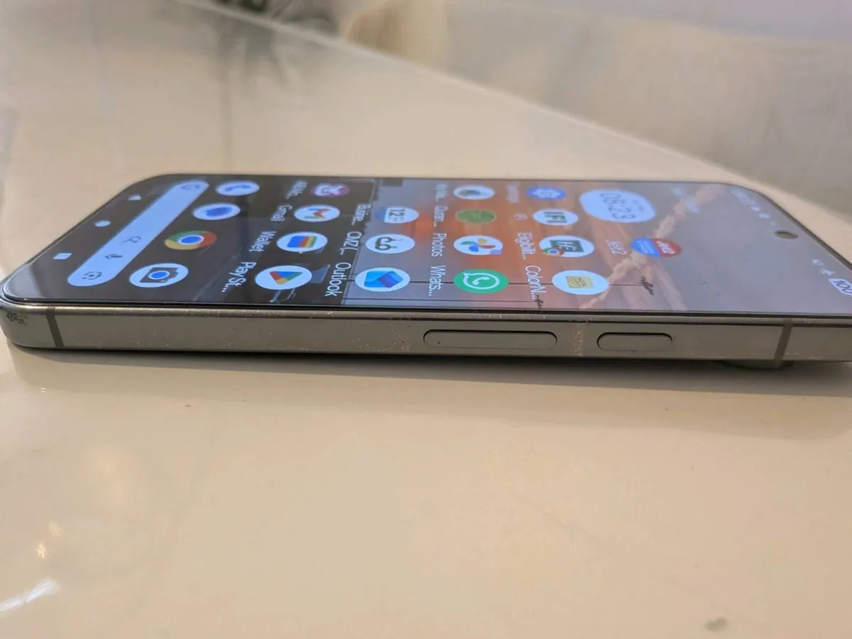 Pixel 9 pro xl Unlocked - Image 4