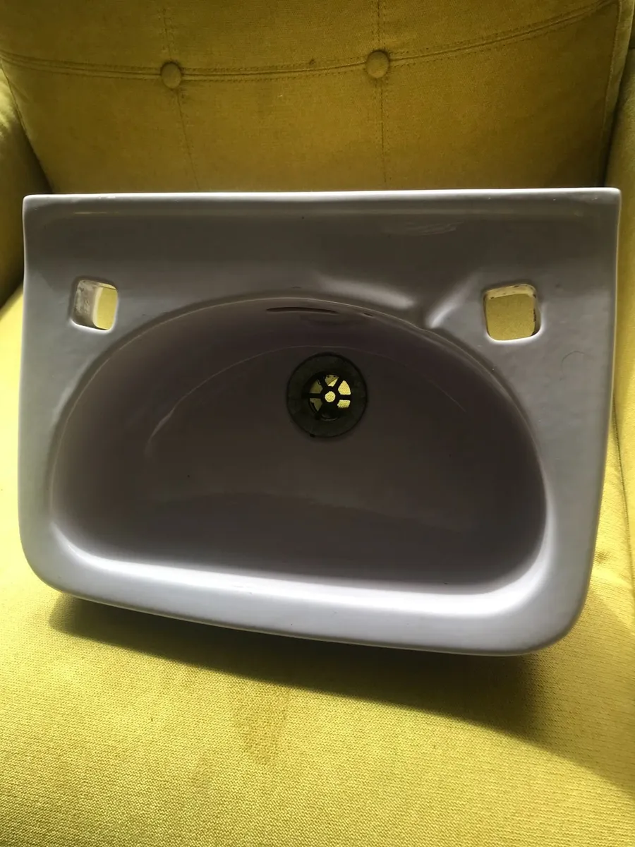 Bathroom Sink - Vintage - Antique - Image 2