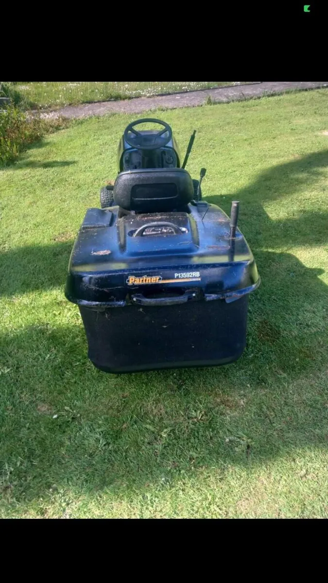 Ride on mower for sale - Image 4