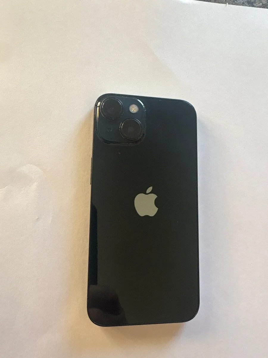 iPhone 14 - Image 1
