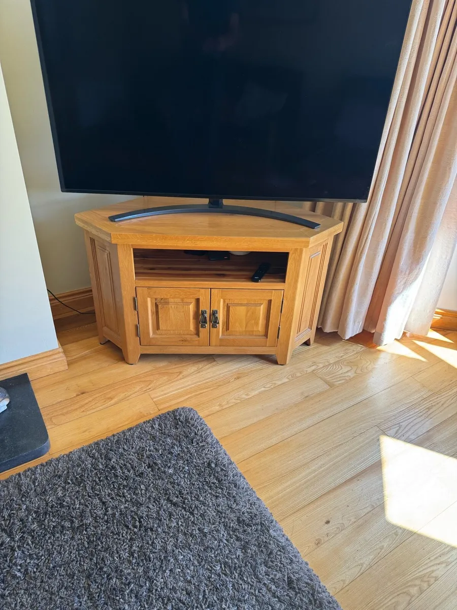 TV corner unit - Image 1