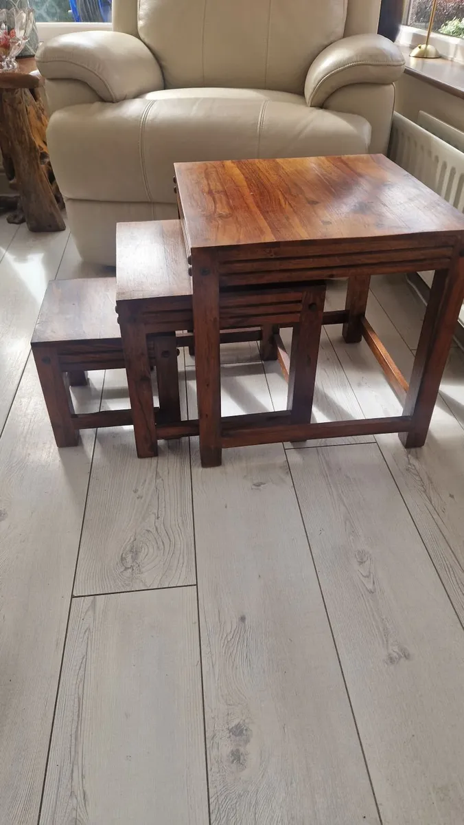 Nest of tables - Image 2