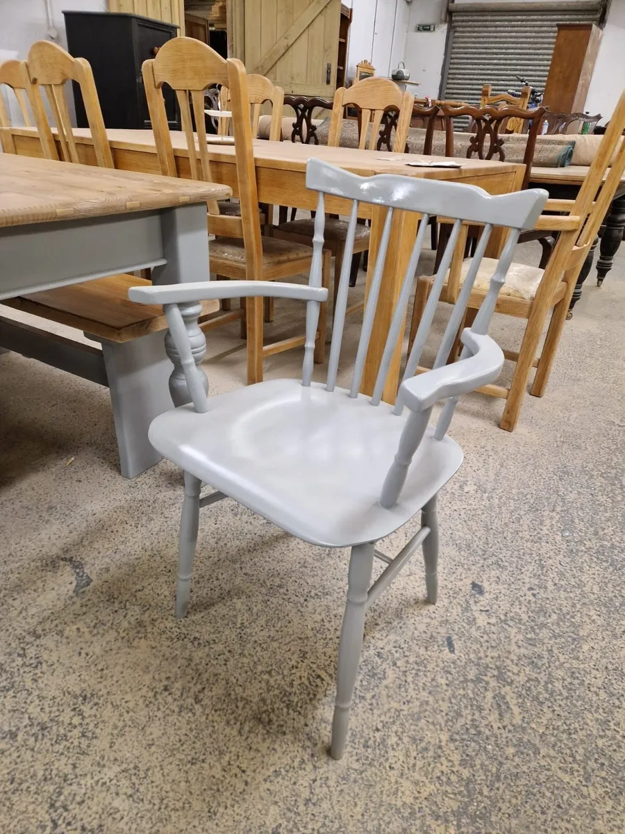 Vintage farmhouse table, 2 chairs, 2 benches - Image 4