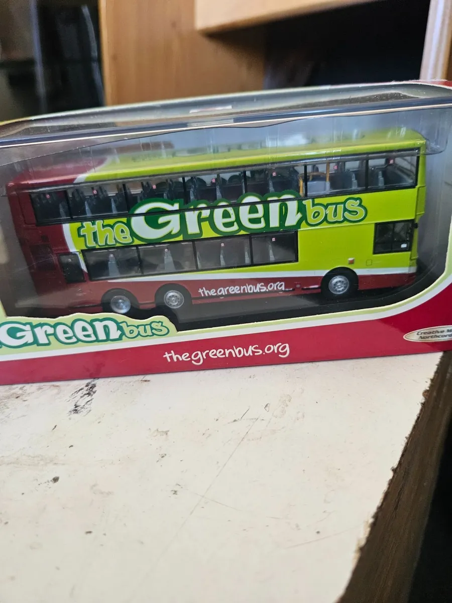 Corgi Bus - Image 2