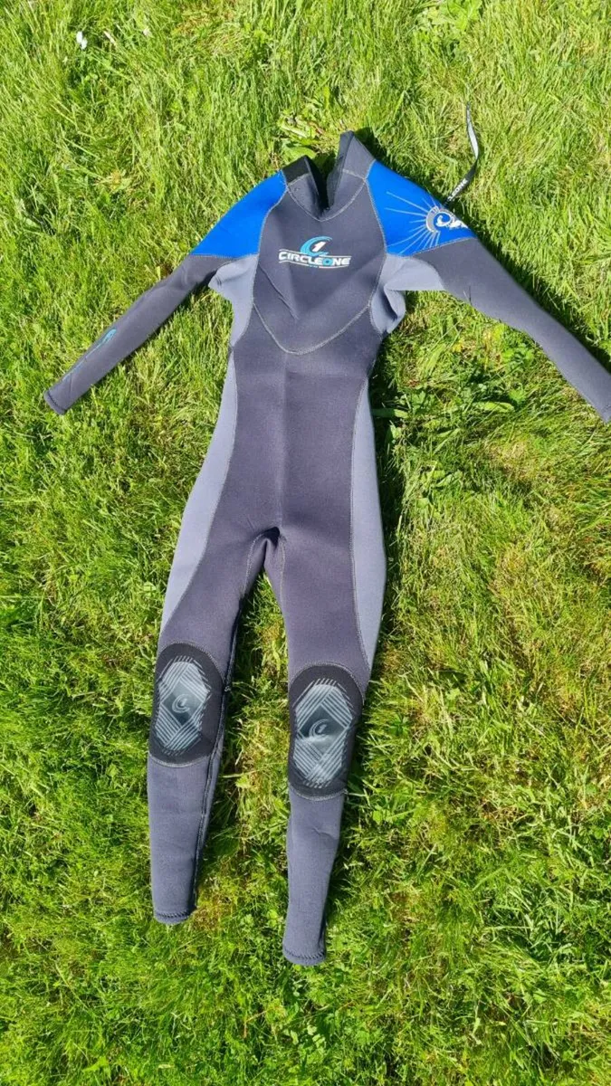 Kids Wetsuit 4.5-5ft CircleOne ARC - Image 1