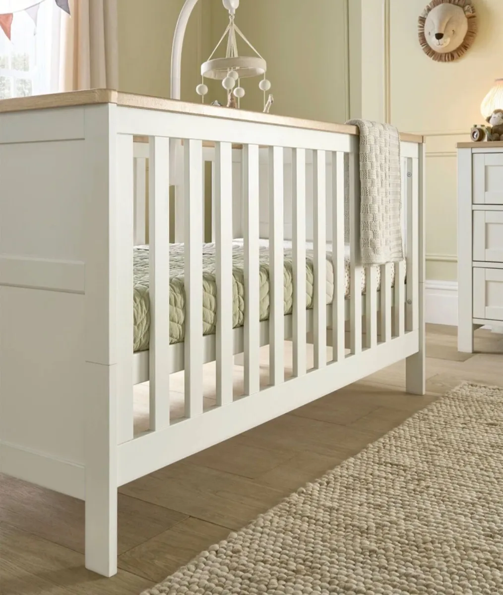 Mamas and Papas Wedmore Cot - Image 2