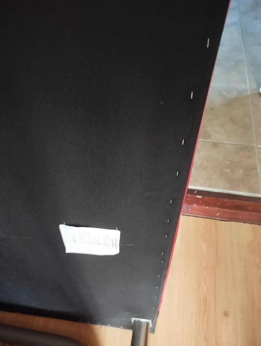 Leather sofa bed - Image 3