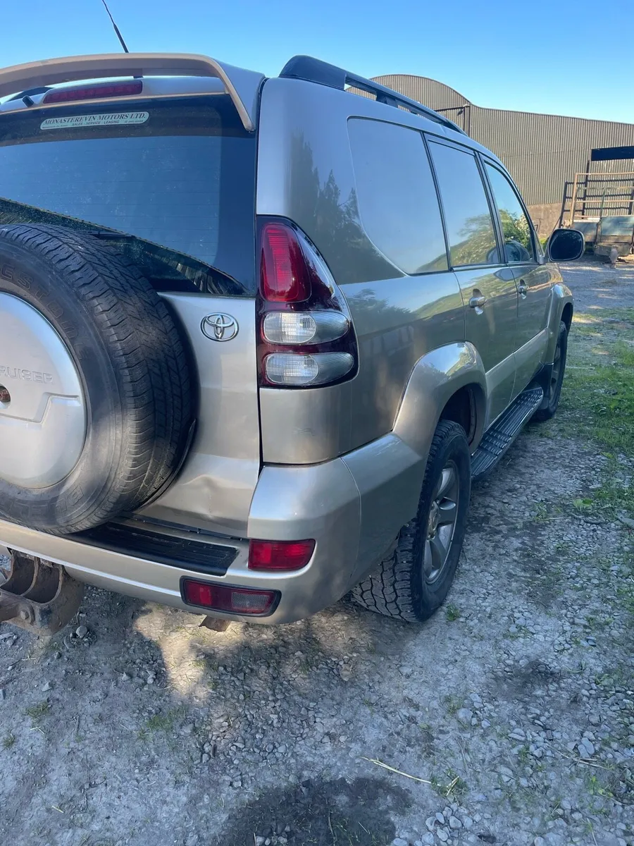 Toyota Land Cruiser - Image 4