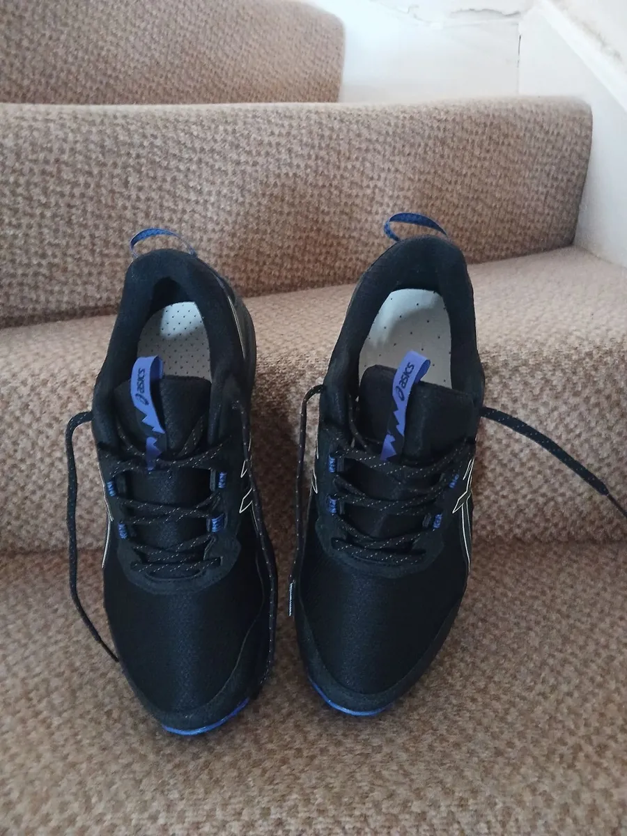 Mens Running shoes - Image 2