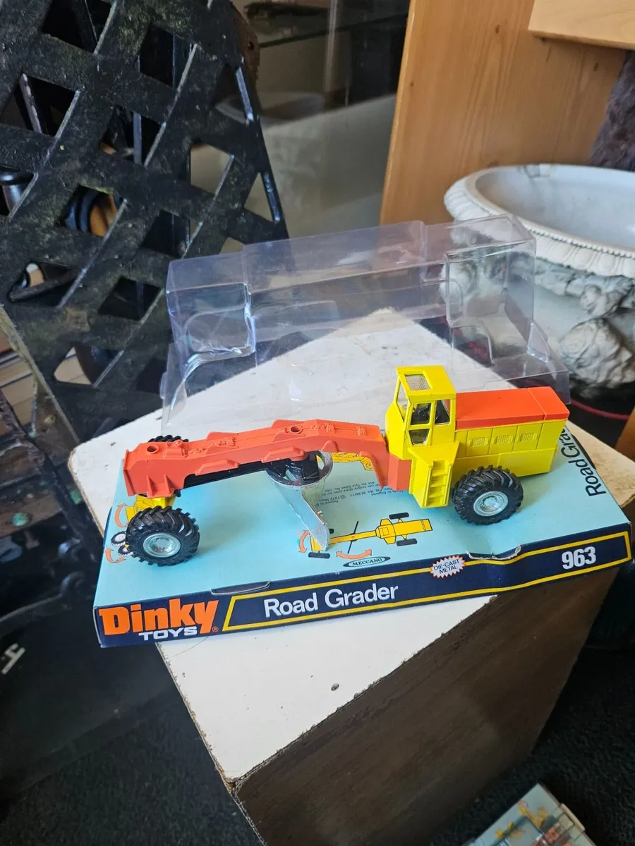 Dinky 1970's Road Grader - Image 1