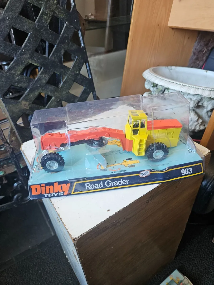 Dinky 1970's Road Grader - Image 3